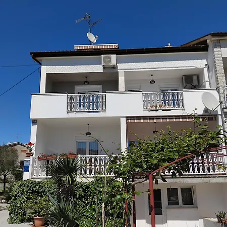 Katarina Apartment *