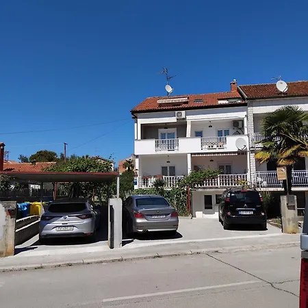 Apartment Katarina *